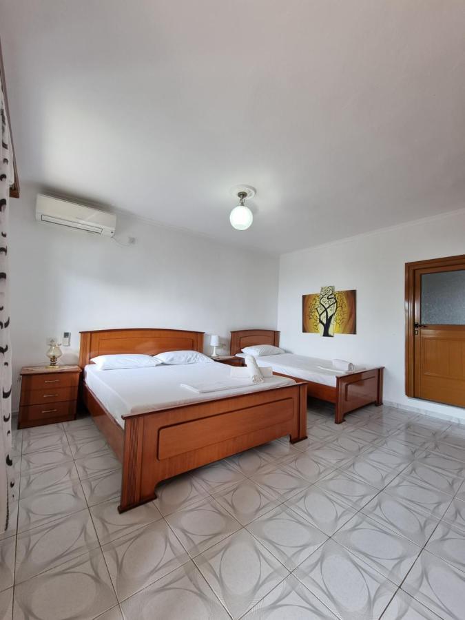 Lida'S House Hotel Lukove Room photo